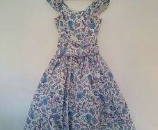 Vintage Laura Ashley - Size 8 - 50s style dress