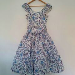 Vintage Laura Ashley - Size 8 - 50s style dress