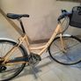 ladies city bike( can deliver) Image 3