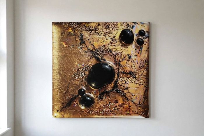 Limited edition contemporary tech-art, abstract series - Black oil spheres / gold leaf texture