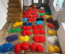 pom poms 34 sets & 9/10 single & bag