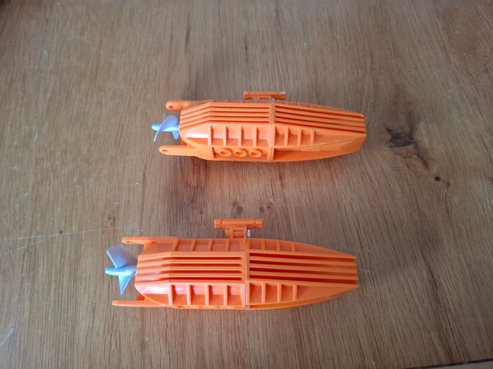 Lego Electric, Motor with Boat Propeller and Rudder 19 x 4 x 4, 2-Blade Propeller
