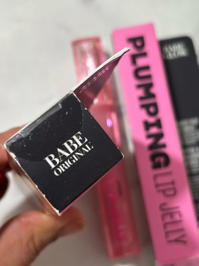 Babe glow plumping lip jelly new