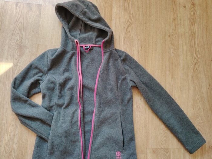 E 5 SALE Workout Jacket  Size 10