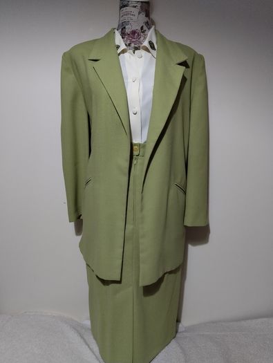 Jacques Vert Designer 3 Piece Outfit, part wool Jacket, Skirt and Blouse set