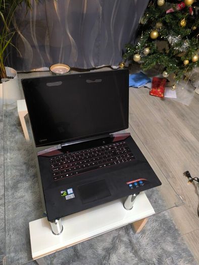 Lenovo Ideapad Y700 Gaming i7 6Th Gen 16GB 512 m2 windows 11