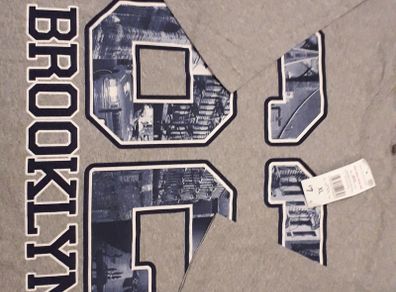 F&F Men's "Brooklyn 62" T-Shirt in Size XL (Brand New & Tagged)