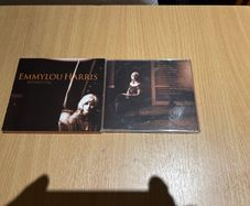 Emmylou Harris - Red Dirt Girl