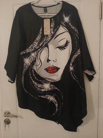 brand new blck top size 18-20