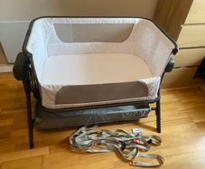 Baby Elegance Co-Glide Electric Bedside Crib