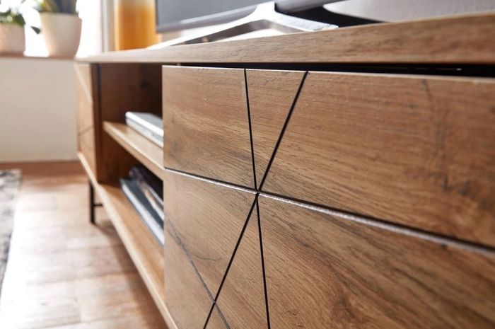 Oak Effect TV Stand 160 cm  Contemporary Wooden Entertainment Unit.