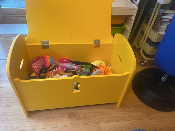 toys storage