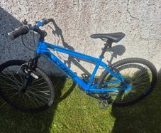 Boys Bike 10-12yrs