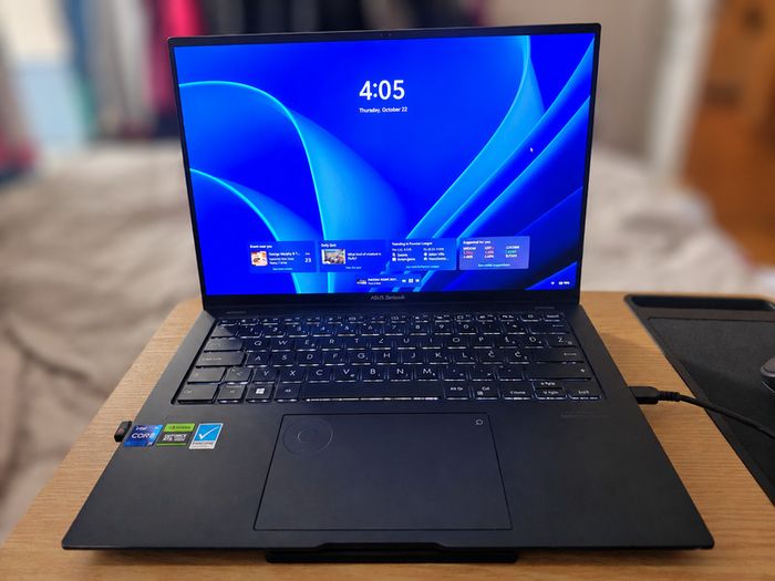 ASUS Zenbook Pro 14 OLED Intel Core i9 32GB DD