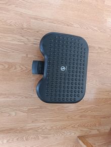 Acropaq Adjustable Ergonomic Desk Footrest