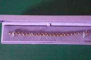 9 carat gold bracelet