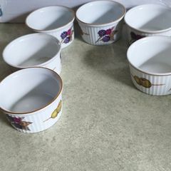 Royal Worcester Evesham, 6 X Ramekins