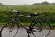 Man's bike . Offers welcome