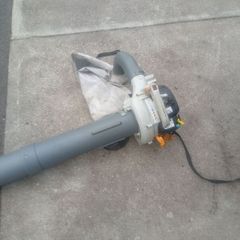 roybi leaf collector petrol
