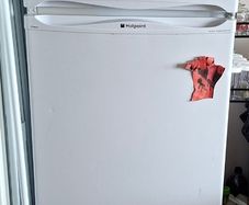 Hotpoint fridge freezer