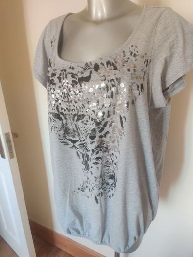 F&F grey tiger print top size UK22 EU50 Perfect condition Postage included