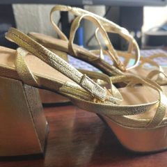 Simply Be Gold Sandals (Size 6)