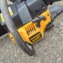 petrol chainsaw Image 2