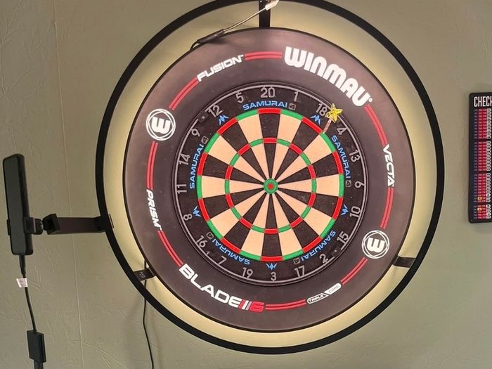 Plasma Dartboard Light + Phone Holder