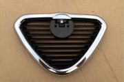 Radiator Grille (Alfa Romeo 164)