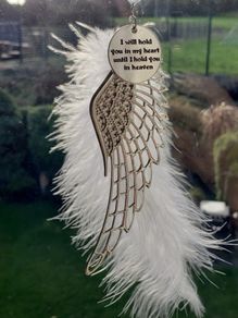 Christmas Tree Memorial Freepost