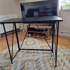 Foldable office desk