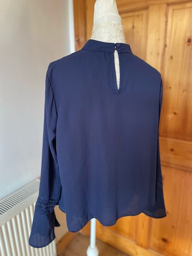 Marc Angelo Ladies top size 16 New without tags