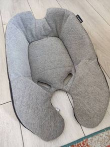 maxi cosi newborn insert
