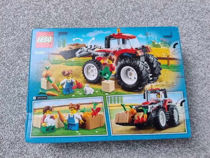 BNIB Lego City 60287 Tractor