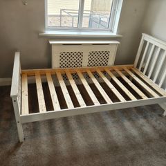 Single bed