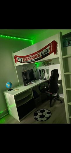Loft bed