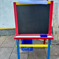 White / Chalk board