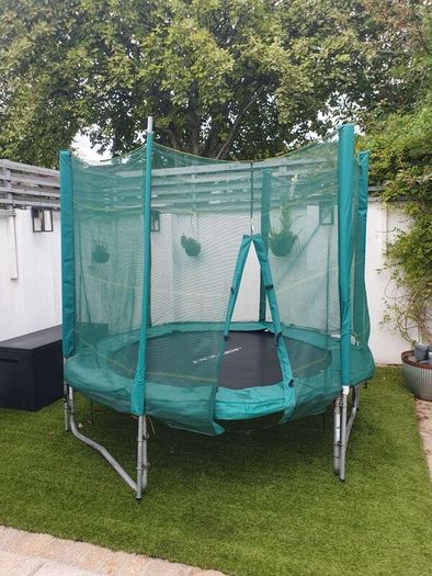 Trampoline