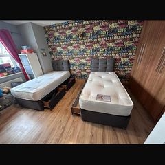 Velvet bed