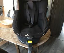 Joie isofix car seat