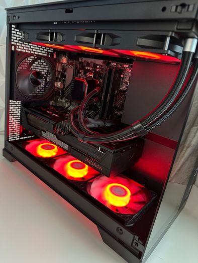 High End Gaming PC | RX 9070 XT 16gb / Ryzen 7800x3d / DDR5