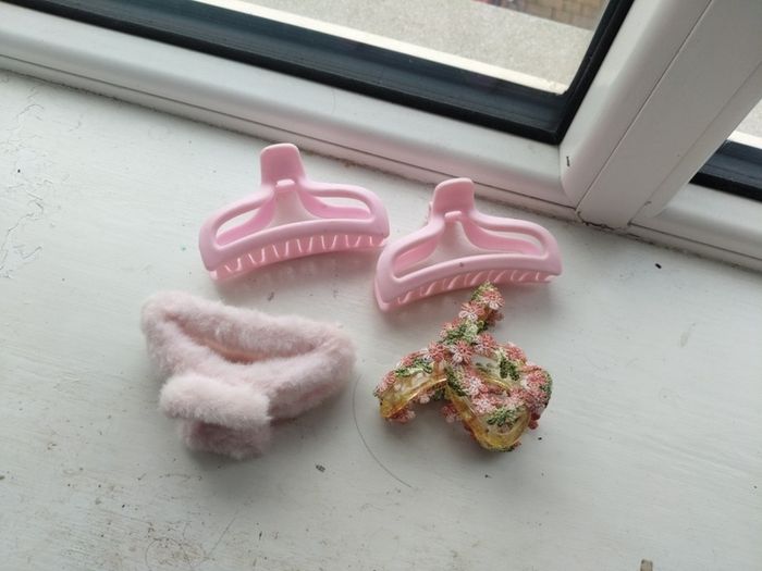 claw clips