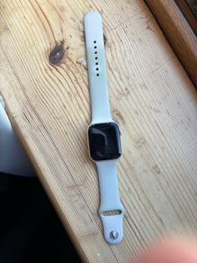 apple watch se 44