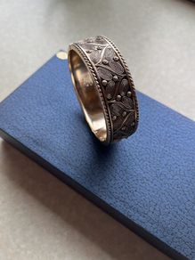 Vintage German Muster u. Schloss Hinged braclet