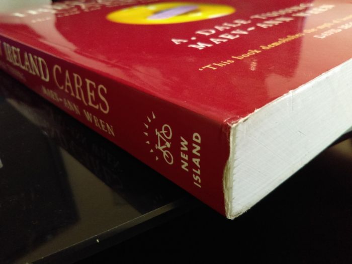 How Ireland Cares: The Case For Health Care Reform ! RRP 31 EURO !