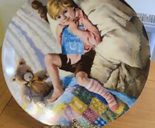 Decorating plate "Diddle Diddle Dumpling"