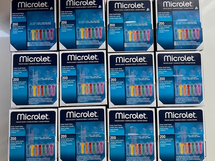 Bundle of Microlet Coloured Lancets