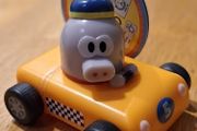 Hey Duggee Friction Powered Car with Built-In Roly Figurine
