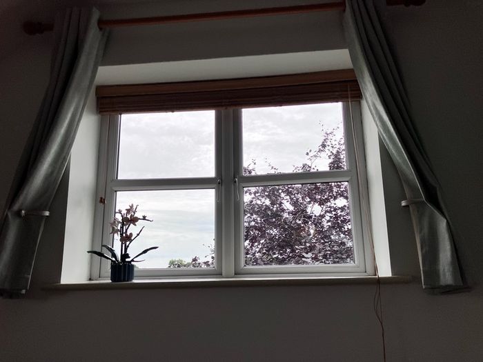 Venetian blinds