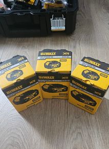 DeWalt DCB182 4Ah XR 18V Battery